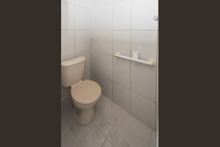 Casa à venda com 143m², 2 quartos e 1 vagaBanheiro 2