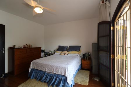 Casa à venda com 190m², 3 quartos e 1 vagaQuarto 2