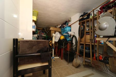 Casa à venda com 190m², 3 quartos e 1 vagaDepósito