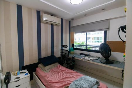 Apartamento à venda com 120m², 3 quartos e 2 vagasQuarto 2