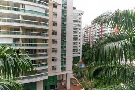 Apartamento à venda com 120m², 3 quartos e 2 vagasVista da Sala