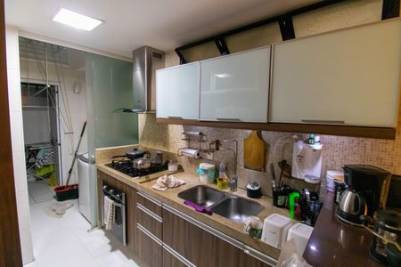 Apartamento à venda com 120m², 3 quartos e 2 vagasCozinha