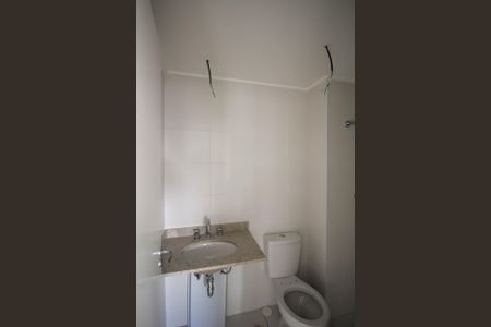 Apartamento à venda com 64m², 2 quartos e 1 vaga Apartamento à venda com 64m², 2 quartos e 1 vagaBanheiro