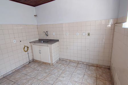 Casa à venda com 100m², 3 quartos e 1 vaga Casa à venda com 100m², 3 quartos e 1 vagaCozinha 2