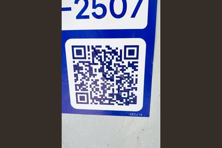 Casa à venda com 100m², 3 quartos e 1 vaga Casa à venda com 100m², 3 quartos e 1 vagaplaquinha DECJ-18