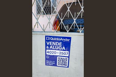 Casa à venda com 100m², 3 quartos e 1 vaga Casa à venda com 100m², 3 quartos e 1 vagaplaquinha DECJ-18