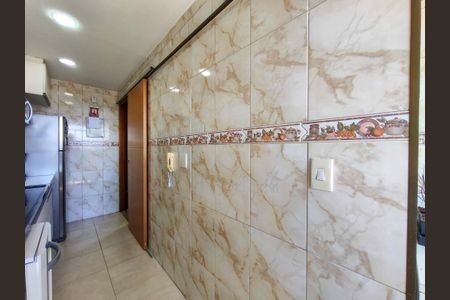 Apartamento à venda com 70m², 3 quartos e 1 vaga Apartamento à venda com 70m², 3 quartos e 1 vagaCozinha