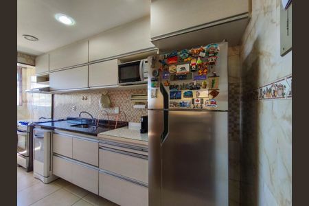 Apartamento à venda com 70m², 3 quartos e 1 vaga Apartamento à venda com 70m², 3 quartos e 1 vagaCozinha