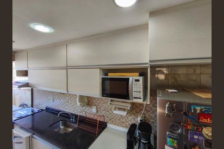 Apartamento à venda com 70m², 3 quartos e 1 vaga Apartamento à venda com 70m², 3 quartos e 1 vagaCozinha