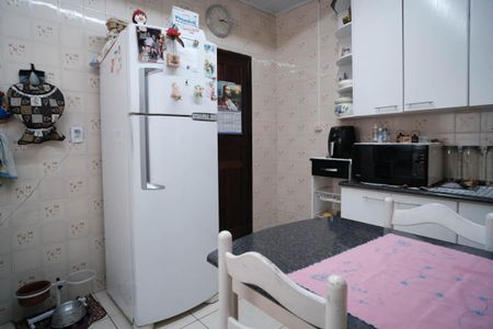 Casa à venda com 60m², 2 quartos e 6 vagasCozinha