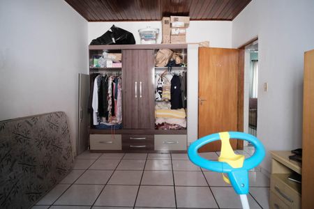 Casa à venda com 60m², 2 quartos e 6 vagasQuarto 2