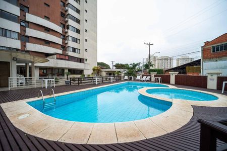 Apartamento à venda com 76m², 2 quartos e 1 vaga Apartamento à venda com 76m², 2 quartos e 1 vagaÁrea comum - Piscina