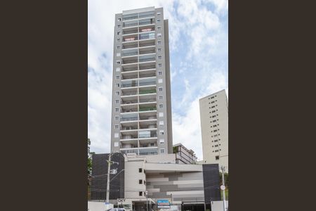 Apartamento à venda com 70m², 3 quartos e 1 vaga Apartamento à venda com 70m², 3 quartos e 1 vagaFachada