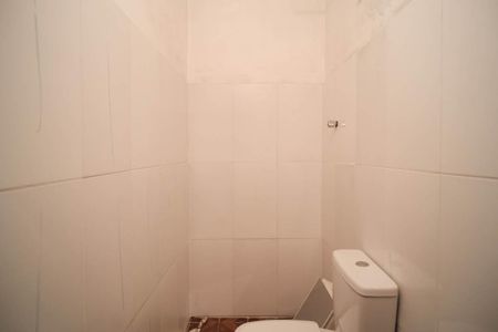 Casa à venda com 32m², 1 quarto e sem vagaBanheiro