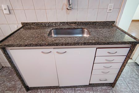 Apartamento à venda com 77m², 3 quartos e 1 vagacozinha e area de serviço