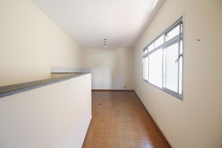 Casa à venda com 176m², 3 quartos e 3 vagas Casa à venda com 176m², 3 quartos e 3 vagasÁrea de Serviço Superior