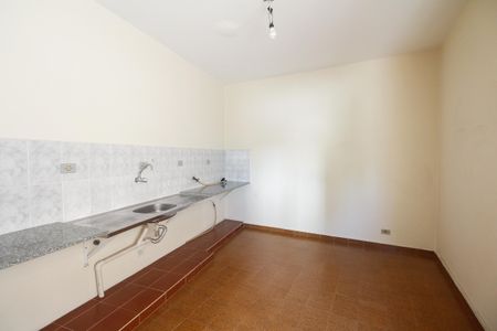 Casa à venda com 176m², 3 quartos e 3 vagas Casa à venda com 176m², 3 quartos e 3 vagasÁrea de Serviço Superior