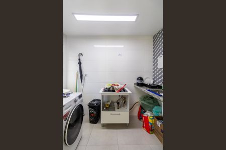 Apartamento para alugar com 37m², 2 quartos e 1 vagaSala/Cozinha/Área de Serviço