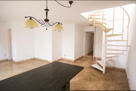 Apartamento à venda com 230m², 4 quartos e 2 vagas Apartamento à venda com 230m², 4 quartos e 2 vagasSala