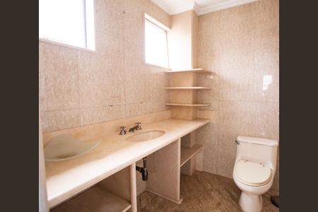 Apartamento à venda com 230m², 4 quartos e 2 vagas Apartamento à venda com 230m², 4 quartos e 2 vagasBanheiro