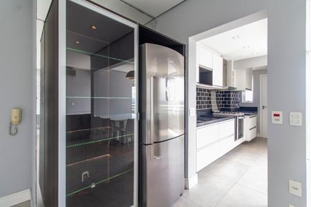 Apartamento à venda com 70m², 1 quarto e 2 vagas Apartamento à venda com 70m², 1 quarto e 2 vagasCozinha