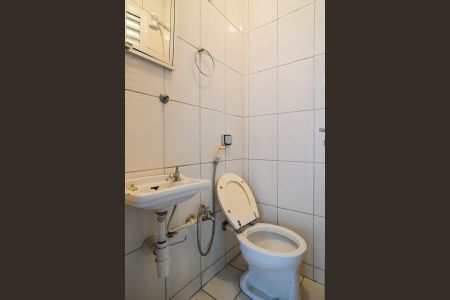 Casa à venda com 115m², 2 quartos e 1 vagaBanheiro de Serviço