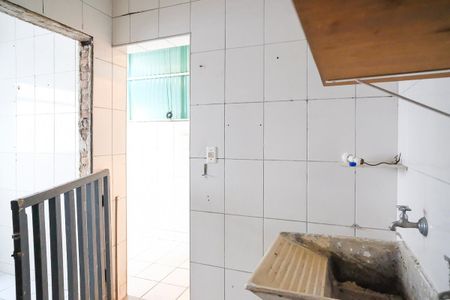 Casa à venda com 115m², 2 quartos e 1 vagaÁrea de serviço