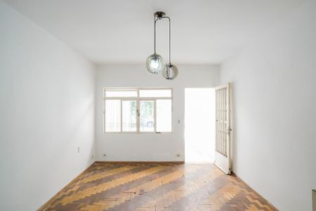 Casa à venda com 115m², 2 quartos e 1 vagaSala