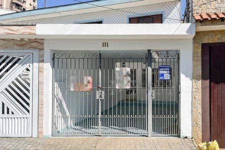 Casa à venda com 115m², 2 quartos e 1 vagaFachada + plaquinha