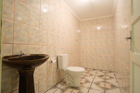 Casa para alugar com 350m², 7 quartos e 4 vagasBanheiro de serviço