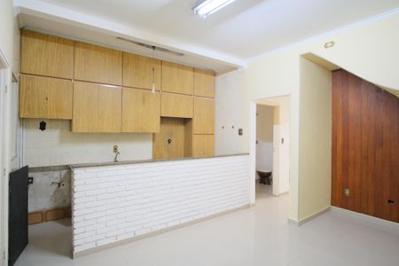 Casa para alugar com 350m², 7 quartos e 4 vagasCozinha