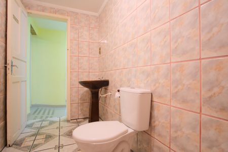 Casa para alugar com 350m², 7 quartos e 4 vagasBanheiro de serviço