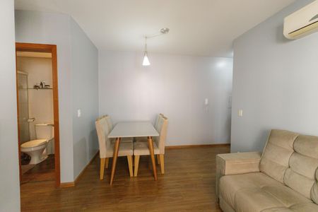 Apartamento à venda com 57m², 2 quartos e 1 vaga Apartamento à venda com 57m², 2 quartos e 1 vagaSala