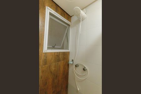 Apartamento à venda com 57m², 2 quartos e 1 vaga Apartamento à venda com 57m², 2 quartos e 1 vagaBanheiro Social