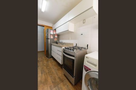 Apartamento à venda com 57m², 2 quartos e 1 vaga Apartamento à venda com 57m², 2 quartos e 1 vagaCozinha e Área de Serviço