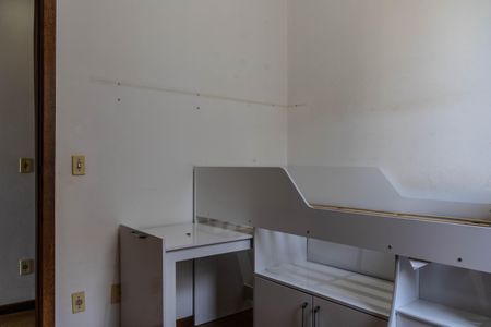 Apartamento à venda com 195m², 4 quartos e 2 vagas Apartamento à venda com 195m², 4 quartos e 2 vagasQuarto 2