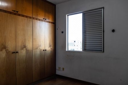 Apartamento à venda com 195m², 4 quartos e 2 vagas Apartamento à venda com 195m², 4 quartos e 2 vagasQuarto 1