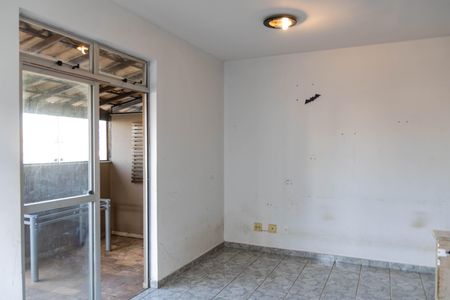 Apartamento à venda com 195m², 4 quartos e 2 vagas Apartamento à venda com 195m², 4 quartos e 2 vagasSala 2