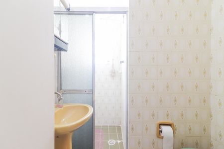 Casa à venda com 130m², 3 quartos e 2 vagasBanheiro Social