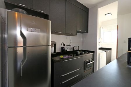 Apartamento à venda com 60m², 2 quartos e 2 vagasCozinha