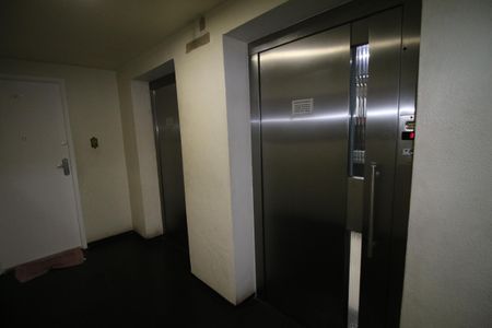 Apartamento à venda com 115m², 2 quartos e 1 vagaElevador