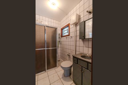 Casa à venda com 250m², 3 quartos e 4 vagas Casa à venda com 250m², 3 quartos e 4 vagasBanheiro Social