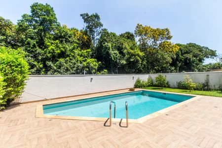 Casa de condomínio para alugar com 672m², 5 quartos e 6 vagas Casa de condomínio para alugar com 672m², 5 quartos e 6 vagasPiscina