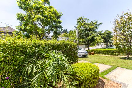 Casa de condomínio para alugar com 672m², 5 quartos e 6 vagas Casa de condomínio para alugar com 672m², 5 quartos e 6 vagasVista da Suíte 4