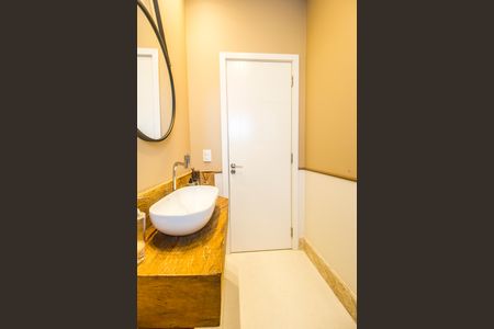 Casa de condomínio para alugar com 672m², 5 quartos e 6 vagas Casa de condomínio para alugar com 672m², 5 quartos e 6 vagasLavabo