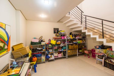 Casa de condomínio para alugar com 672m², 5 quartos e 6 vagas Casa de condomínio para alugar com 672m², 5 quartos e 6 vagasBrinquedoteca