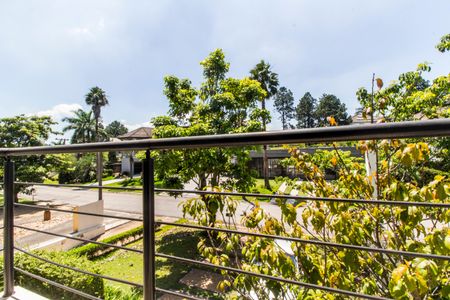 Casa de condomínio para alugar com 672m², 5 quartos e 6 vagas Casa de condomínio para alugar com 672m², 5 quartos e 6 vagasVaranda da Suíte 3