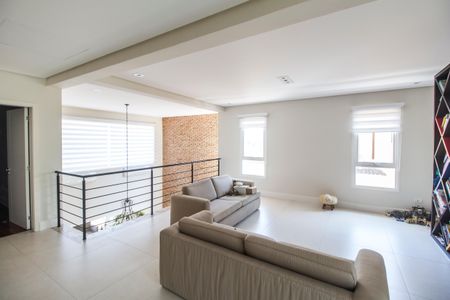 Casa de condomínio para alugar com 672m², 5 quartos e 6 vagas Casa de condomínio para alugar com 672m², 5 quartos e 6 vagasSala