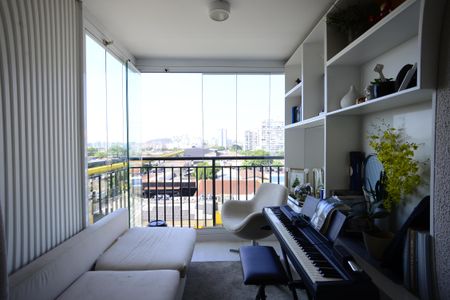 Apartamento à venda com 53m², 2 quartos e 1 vagaVaranda