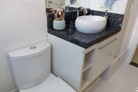 Apartamento à venda com 104m², 3 quartos e 2 vagasBanheiro